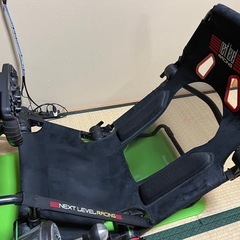 Next Level Racing F-GT Lite レーシングコックピットの画像