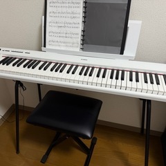 ヤマハ電子ピアノ　76鍵盤の画像