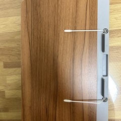 ブックスタンドの画像