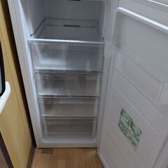 冷凍庫　アイリスオーヤマ　119L　自動霜取り機能付の画像