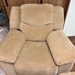 ソファー3人掛け、2人掛け、1人掛けの画像