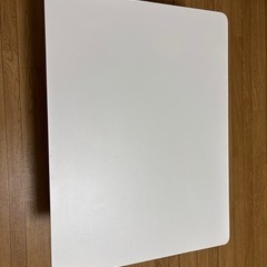 テーブルの画像