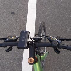 モーメンタム　クロスバイクの画像