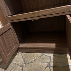 収納棚の画像