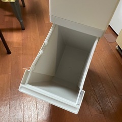 ニトリ　ゴミ箱　2段の画像