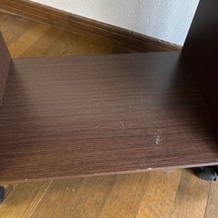 8/25昼まで パソコンデスクの画像