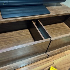 Panasonicテレビ&テレビ台の画像