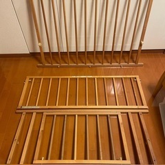 ベビーベッドの画像
