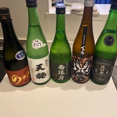 日本酒12本の画像
