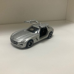 トミカ　メルセデスベンツSLS AMGの画像