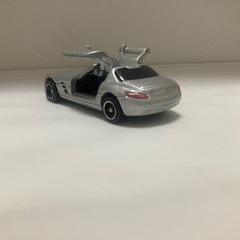 トミカ　メルセデスベンツSLS AMGの画像