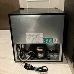 MAXZEN 1ドア 小型冷蔵庫 46L コンパクト 右開き 黒 ガンメタリック ひとり暮らし用の画像