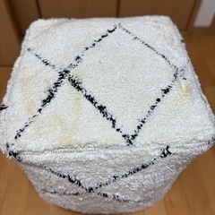 WTW オットマンの画像