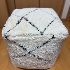 WTW オットマンの画像