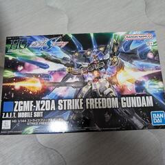 HG、パーフェクトストライク、イージスガンダム、バスターガンダム、ストライクフリーダムの画像