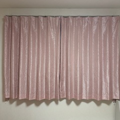(お渡し先決定しました)ニトリカーテン　100×135  の画像