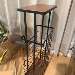 ニトリ トイレットペーパーストッカー トレイ付きの画像