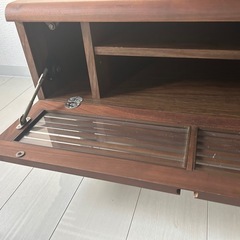 4K/HDR対応50型テレビ+テレビ台の画像