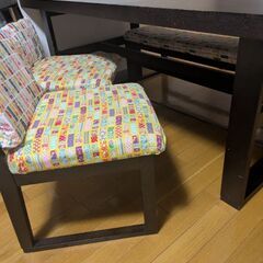 差し上げます　ダイニングセットの画像