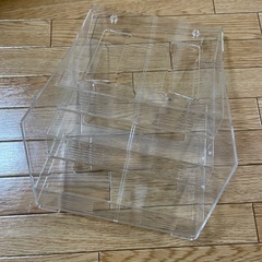 パンフレットラックの画像