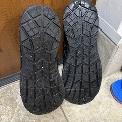 アシックス安全靴27センチの画像
