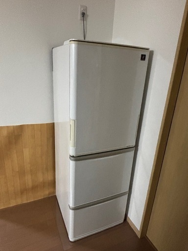 ２０１３年製　SHARP SJ-PW35X-W [冷蔵庫（350L・どっちもドア） ホワイト系 プラズマクラスター冷蔵庫]