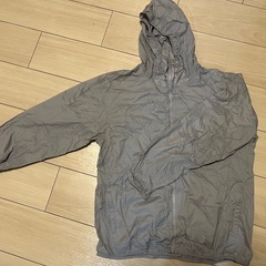 ユニクロ pocketable Parkerの画像