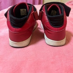MADFOOT！ ハイカット 赤 27cmの画像