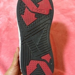 MADFOOT！ ハイカット 赤 27cmの画像