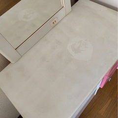 ドレッサー　引き出し棚の画像