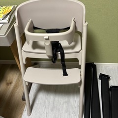 決まりました子供用ダイニングチェアの画像