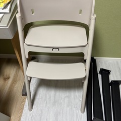 決まりました子供用ダイニングチェアの画像