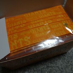 読売　ジャイアンツ　マスク　箱の画像