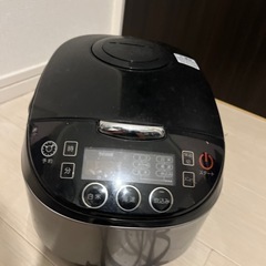 炊飯器の画像