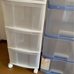 収納ボックスの画像