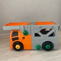 トミカ くみかえアクション! キャリアカー & カーゴジェットセット　トミカの画像