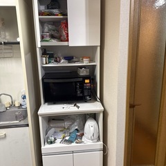 食器棚の画像