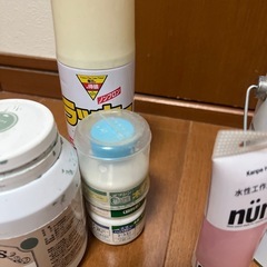 工作、DIYに
塗料いろいろ の画像