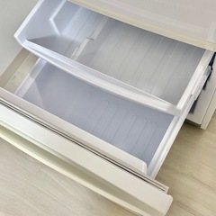 シャープ　冷蔵庫の画像