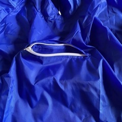 【新品】ナイロンヤッケ　Lサイズ　男女兼用の画像