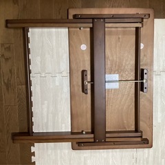 折りたたみ机椅子セットの画像