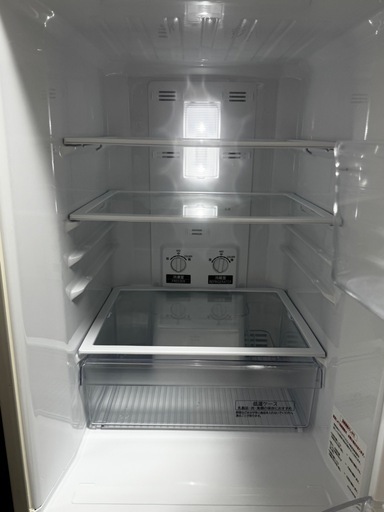 冷蔵庫　146L