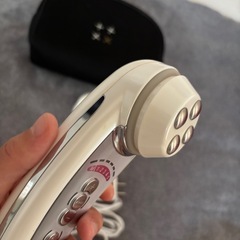 【正規品】ベレガ　セルキュア4T＋　リニューアル版　美顔器 ハンドヘルド型の画像