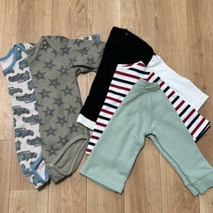 ④子ども服 90cm 11着 帽子靴下 まとめ売り！の画像