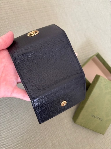 GUCCI ブラックレザーキーケース