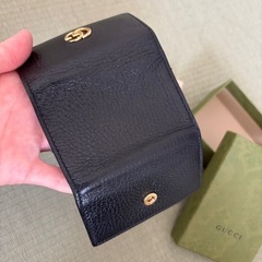 GUCCI ブラックレザーキーケースの画像