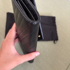 YSL ブラックレザー長財布 保存袋付きの画像