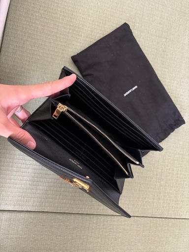 YSL ブラックレザー長財布 保存袋付き