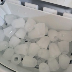 LIVZA 高速製氷機 ICE2200 2020年製 の画像