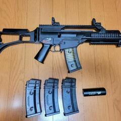 美品マルイ次世代電動ブローバックG36付属品多数の画像